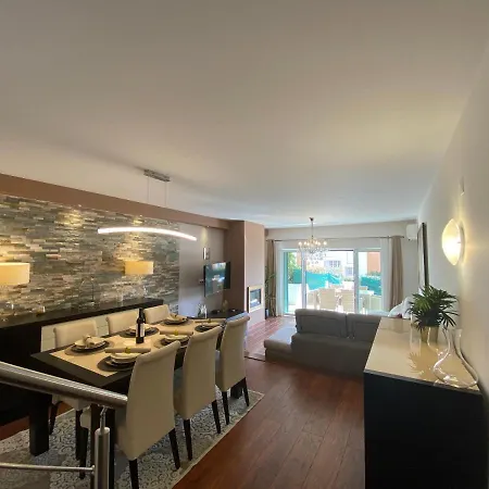 Harvey Villa